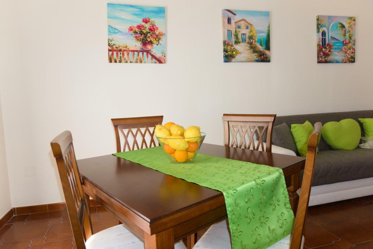 Neverending Sea Luxury Apartment In Salerno Center Dış mekan fotoğraf